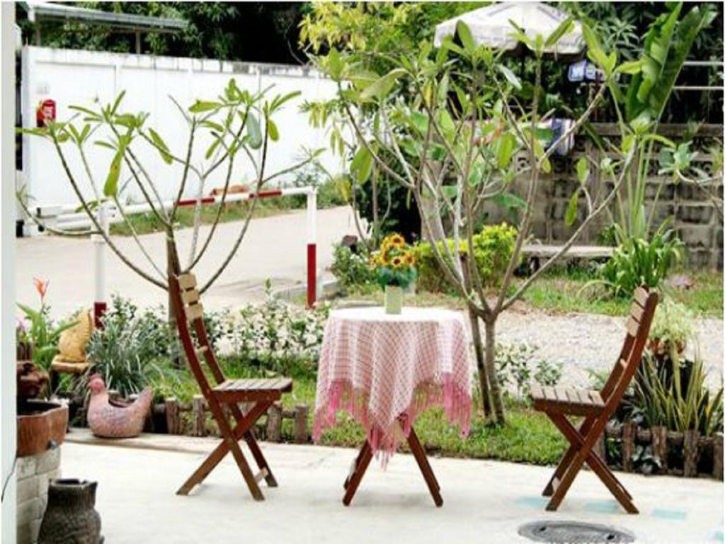 The European Place Bangkok Exterior photo